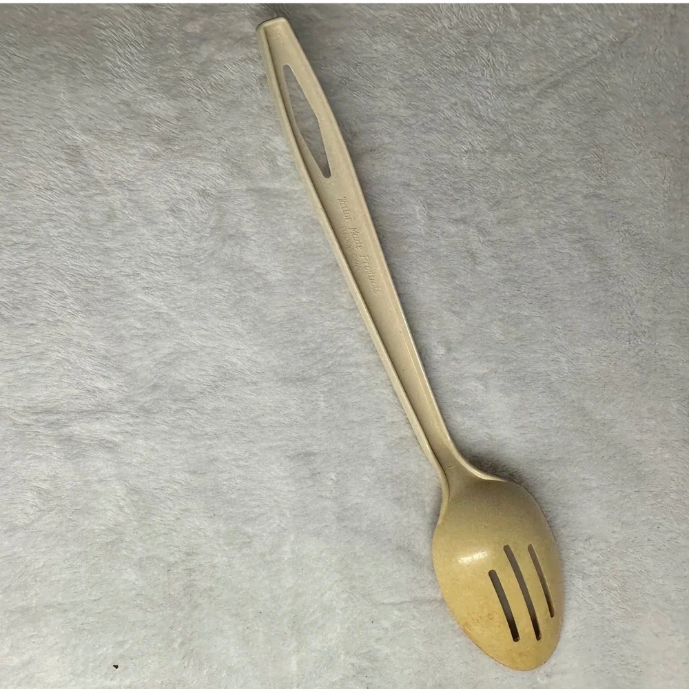 Tailor Made Products Slotted Spoon Kitchen Tool Cream Good‎ Vintage USA 106